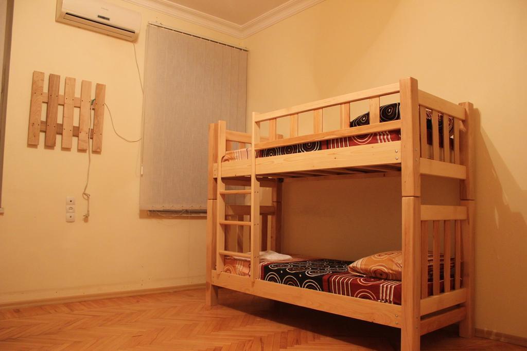 Hostel Bude Koetaisi Kamer foto